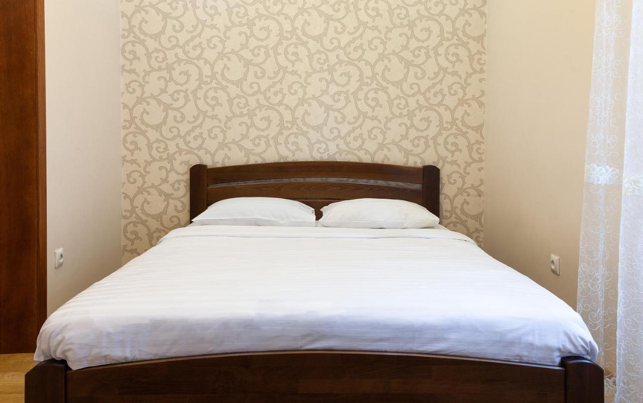 Romari Лесі Українки Apartman Lviv Kültér fotó